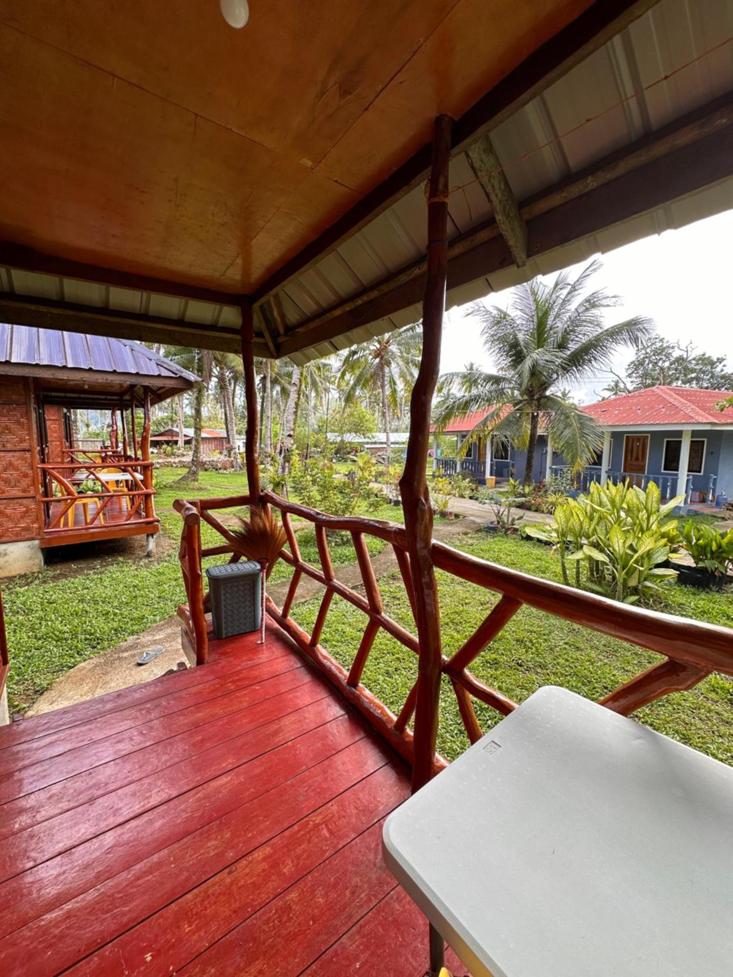 Cris & Mar Homestay Burgos  Exterior foto
