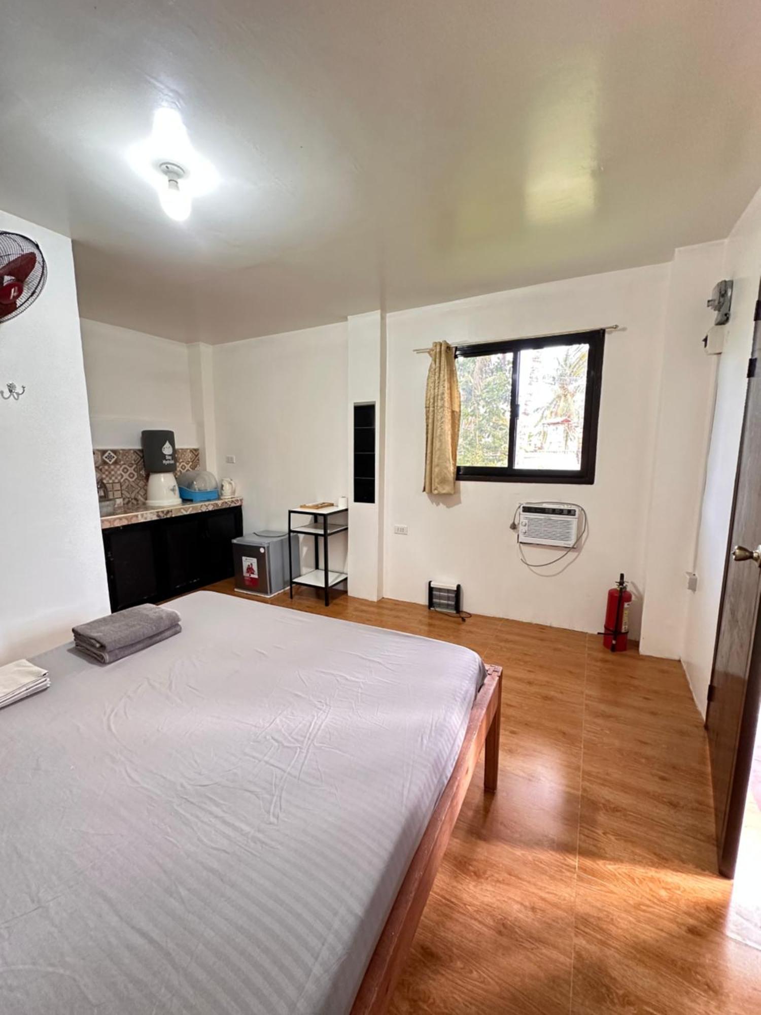 Cris & Mar Homestay Burgos  Exterior foto